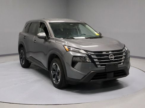 Certified 2024 Nissan Rogue SV AWD/4WD image 1
