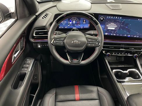 Certified 2024 Chevrolet Traverse RS image 27