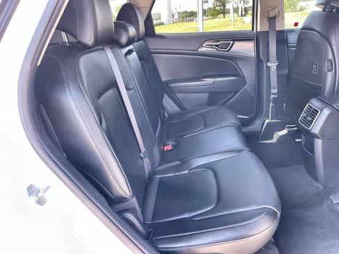 Used 2023 Kia Sportage EX FWD image 14