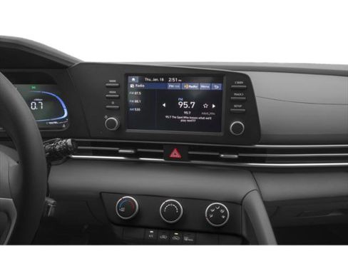 Used 2025 Hyundai Elantra SE image 13