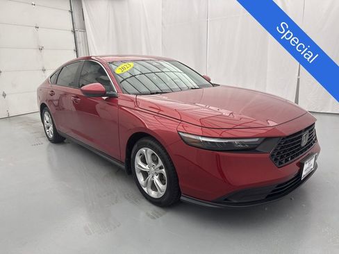 Used 2023 Honda Accord LX image 1