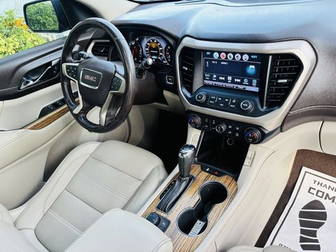 Used 2019 GMC Acadia Denali w/ Technology Package image 13
