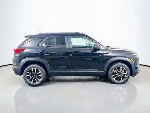 New 2026 Chevrolet TrailBlazer LT w/ LT Cold Weather Package image 4