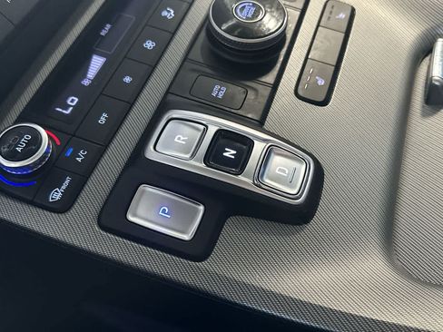 Used 2024 Hyundai Palisade SEL FWD image 21