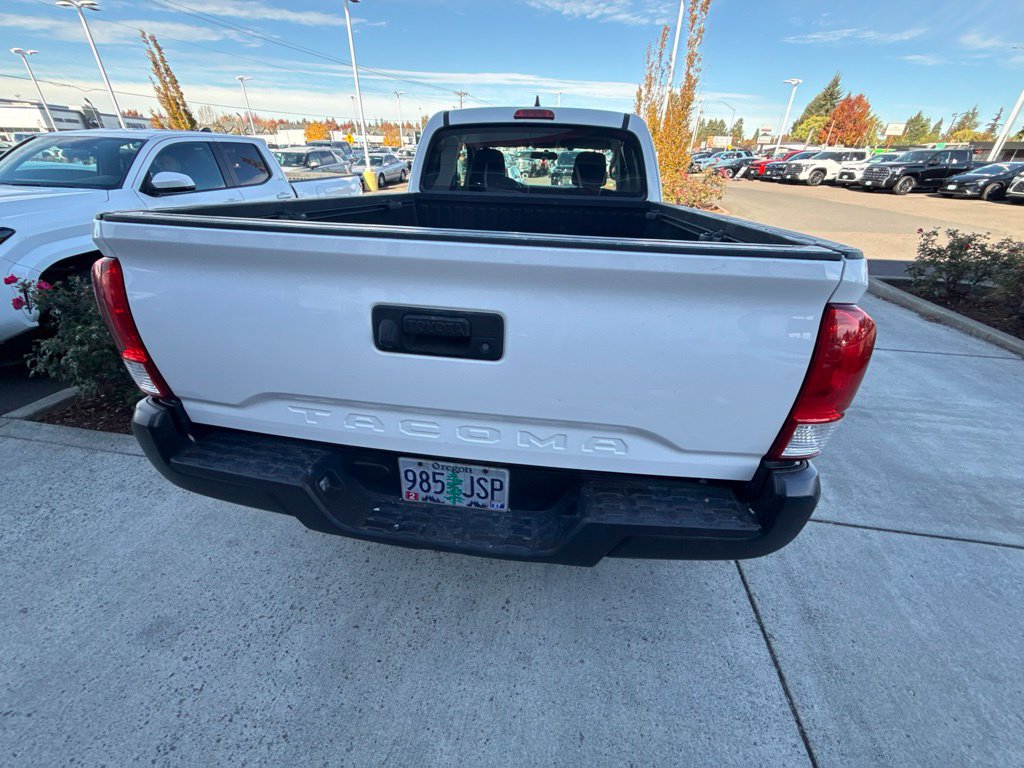 Used 2017 Toyota Tacoma SR RWD image 6