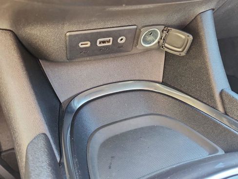 Used 2024 Chevrolet Malibu LT FWD image 25