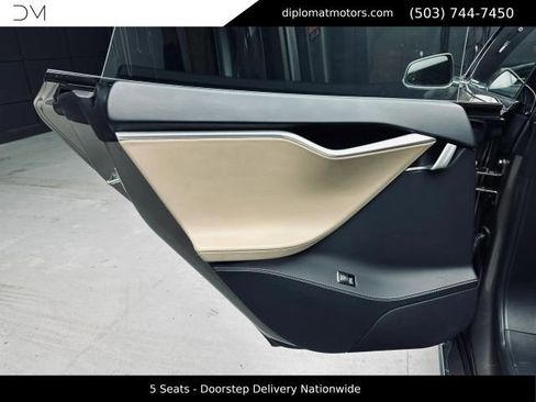 Used 2015 Tesla Model S 70D AWD/4WD image 26