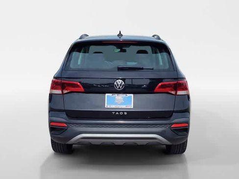 Used 2022 Volkswagen Taos S FWD image 4