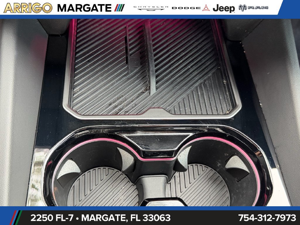 Used 2025 BMW i5 xDrive40 w/ M Sport Package AWD/4WD image 27