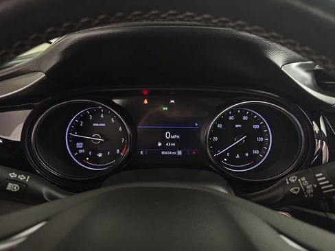 Used 2022 Buick Encore GX Essence w/ Experience Buick Package AWD/4WD image 11