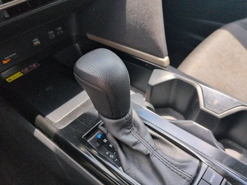 Used 2025 Toyota Camry LE FWD image 19