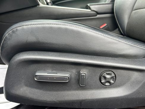 Used 2018 Honda Accord Sport image 18