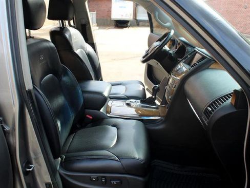 Used 2012 INFINITI QX56 2WD w/ Theater Pkg image 7