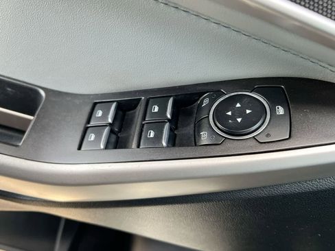 Used 2023 Ford Explorer XLT w/ Equipment Group 202A AWD/4WD image 17