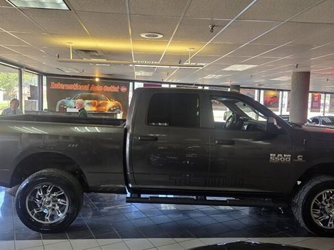 Used 2016 RAM 3500 Tradesman w/ Popular Equipment Group AWD/4WD image 5