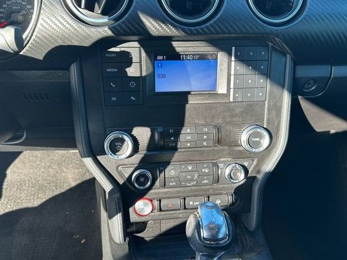 Used 2019 Ford Mustang Convertible image 14