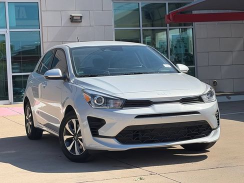 Used 2023 Kia Rio S w/ Technology Package FWD image 2