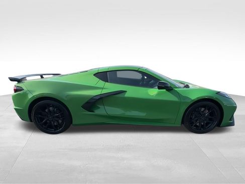 Used 2026 Chevrolet Corvette Stingray Coupe w/ Z51 Performance Package RWD image 9