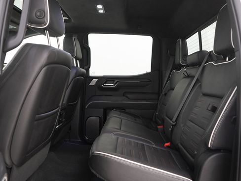 Used 2024 GMC Sierra 1500 AT4X AWD/4WD image 21