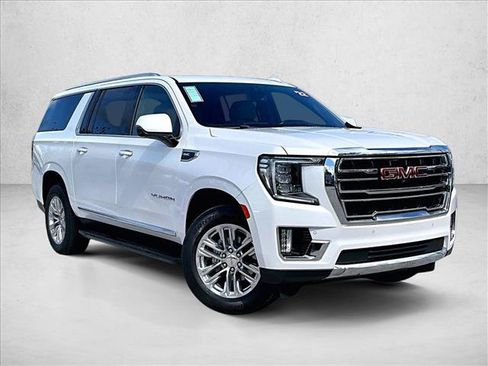 Used 2022 GMC Yukon XL SLT w/ SLT Luxury Package RWD image 12