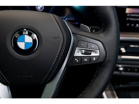 New 2026 BMW X5 xDrive40i w/ Premium Package image 68