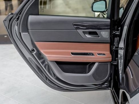 Used 2018 Jaguar XF S image 50