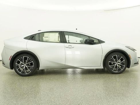 New 2026 Toyota Prius Limited image 27