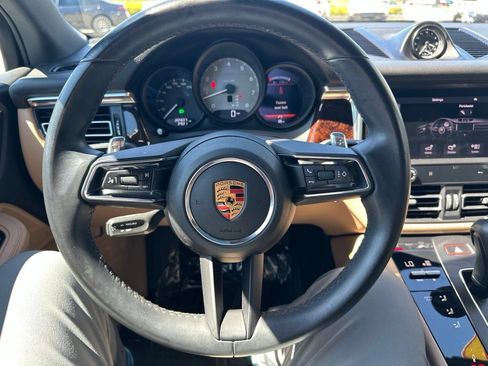 Used 2022 Porsche Macan S AWD/4WD image 27