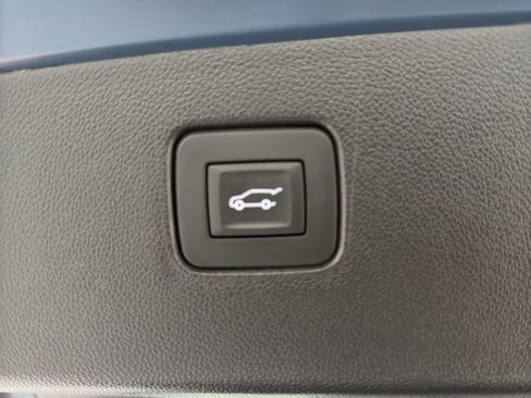 Used 2025 Buick Envista Preferred w/ Convenience I Package FWD image 21