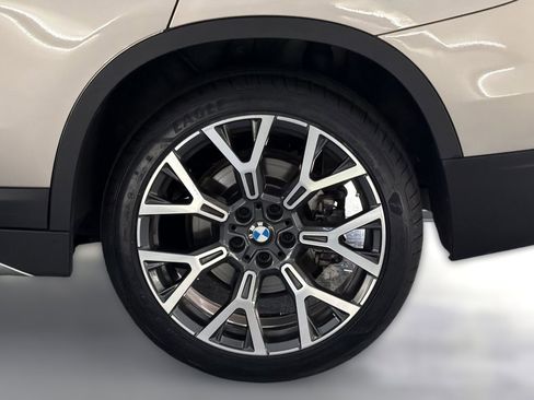 Used 2021 BMW X1 sDrive28i w/ Convenience Package image 12