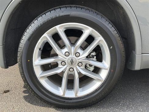 Used 2024 Dodge Durango GT image 17