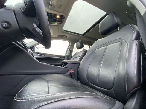 Used 2022 Jeep Grand Cherokee Limited 4xe w/ Luxury Tech Group II AWD/4WD image 36