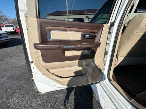 Used 2014 RAM 3500 Laramie AWD/4WD image 20