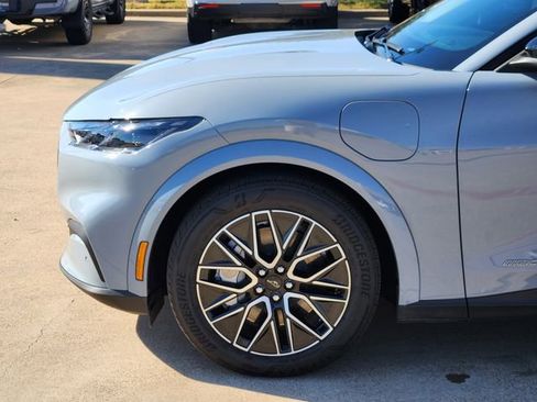 New 2025 Ford Mustang Mach-E Premium image 9