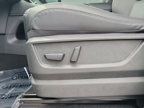 New 2026 Nissan Armada SV image 15