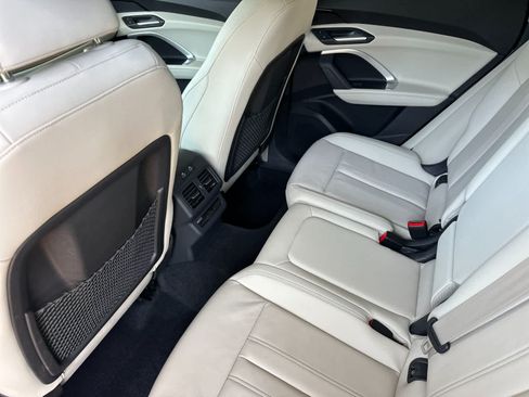 Used 2025 Audi Q5 Premium w/ Convenience Package AWD/4WD image 4