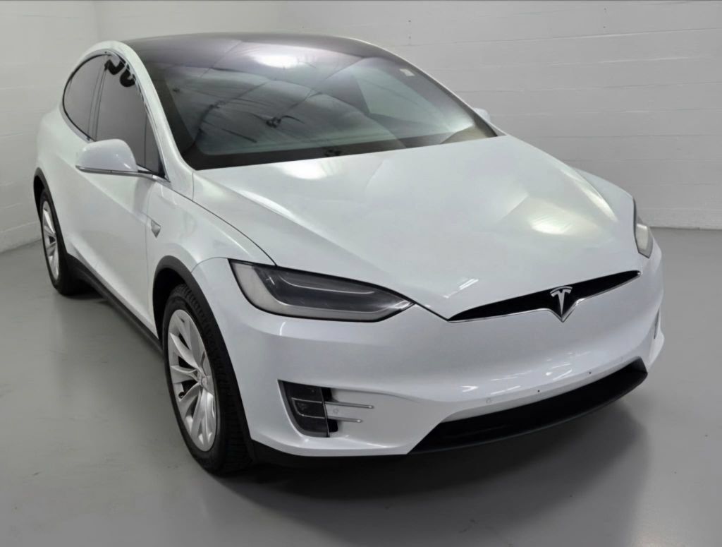 Used 2019 Tesla Model X AWD/4WD image 4