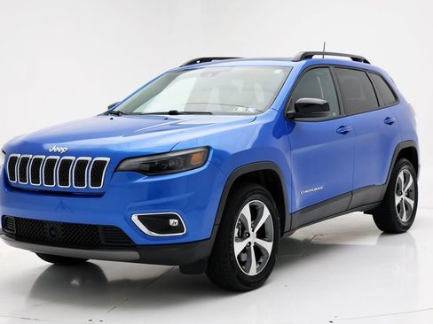 Used 2022 Jeep Cherokee Limited image 4