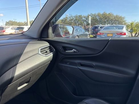 Used 2020 Chevrolet Equinox LT w/ Sport Edition image 24