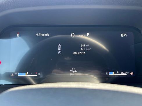 New 2026 Jeep Grand Cherokee L Laredo AWD/4WD image 17