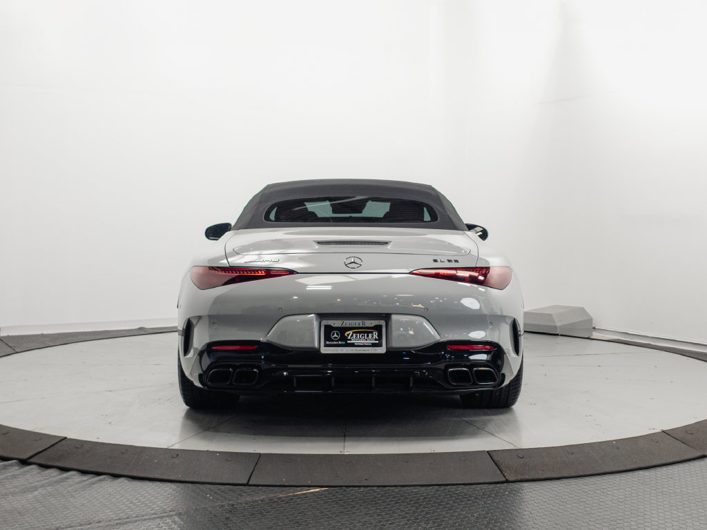 Used 2022 Mercedes-Benz SL 63 AMG 4MATIC w/ AMG Aerodynamic Package image 30