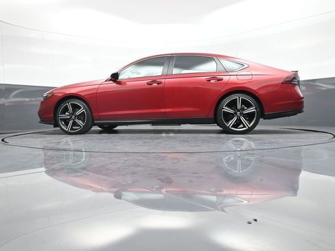 Certified 2024 Honda Accord Sport image 32