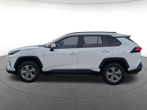 Used 2023 Toyota RAV4 XLE w/ Convenience Package FWD image 3