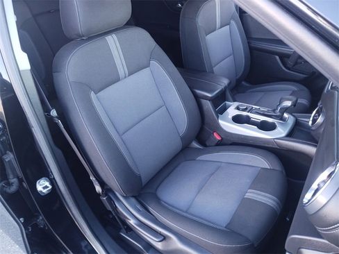 Used 2023 Chevrolet Blazer LT image 27