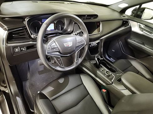 Used 2023 Cadillac XT5 Premium Luxury AWD/4WD image 11