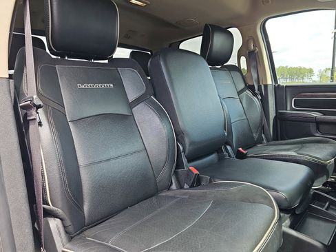 Used 2020 RAM 2500 Laramie image 12