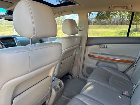 Used 2004 Lexus RX 330 AWD image 18