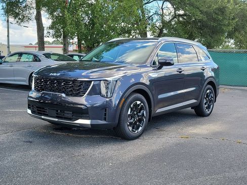 New 2026 Kia Sorento S FWD image 2