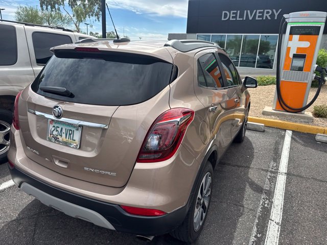 Used 2018 Buick Encore Essence FWD image 8