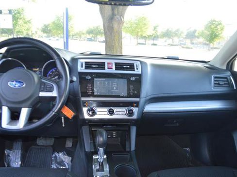 Used 2015 Subaru Outback 2.5i Premium AWD/4WD image 13